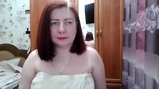 Snapshot of SophieNightAh chatting on March 5, 4:58 pm SophieNightAh online show from March 5, 4:58 pm
