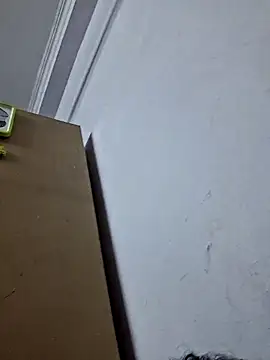 Snapshot of HangdogBeggary chatting on March 22, 3:04 pm HangdogBeggary online show from March 22, 3:04 pm