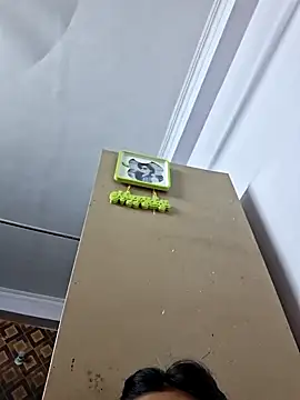 Snapshot of HangdogBeggary chatting on March 24, 3:28 pm HangdogBeggary online show from March 24, 3:28 pm