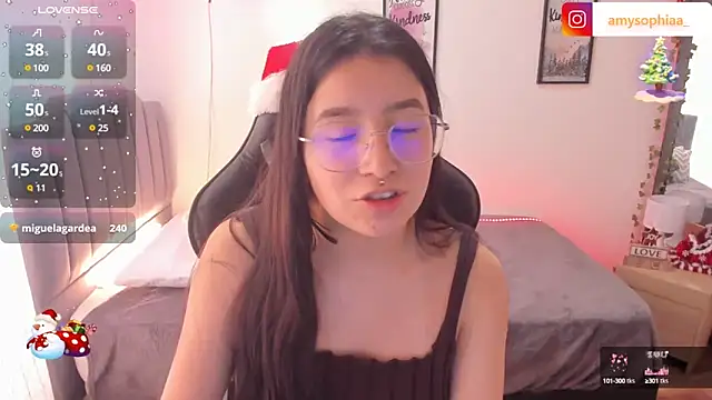 Amy joones online show from December 19, 4:35 pm