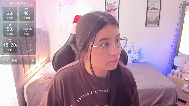 Amy joones online show from December 23, 4:39 pm