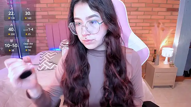Amy joones online show from May 20, 11:27 am