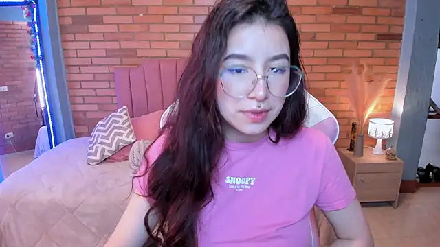 Amy joones online show from May 24, 12:21 pm