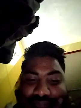 Snapshot of rohithere76 chatting on February 10, 11:04 am rohithere76 online show from February 10, 11:04 am