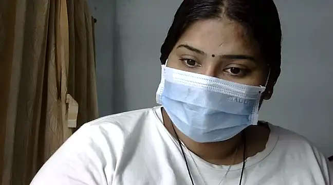 cutelady65 online show from February 8, 3:10 pm