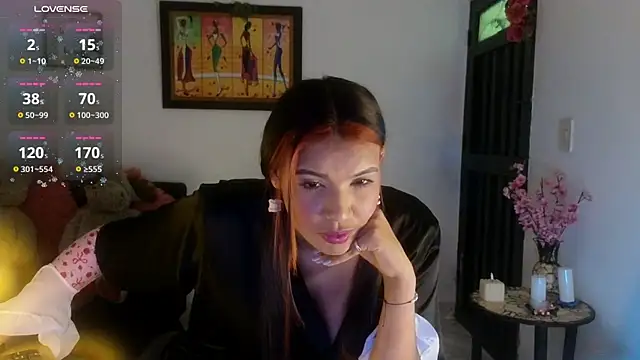 Soy isabel online show from September 12, 10:10 pm