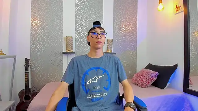 Nikolay Gregori online show from February 10, 4:30 am