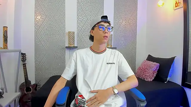 Nikolay Gregori online show from February 26, 4:03 am