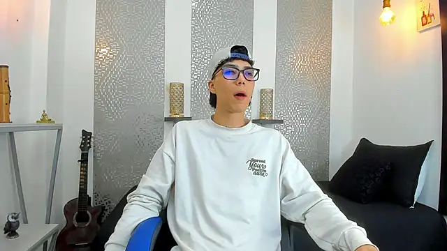 Nikolay Gregori online show from March 23, 4:05 am