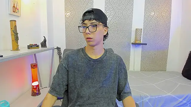 Nikolay Gregori online show from September 30, 4:06 am