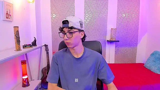 Nikolay Gregori online show from October 7, 4:20 am