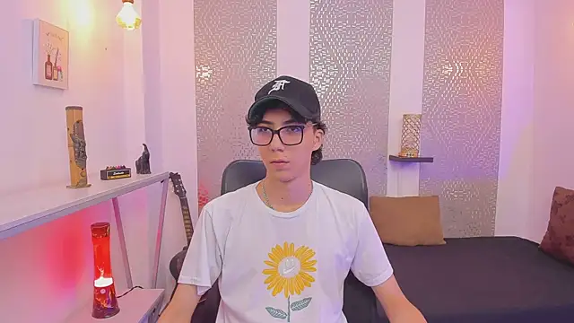 Nikolay Gregori online show from October 15, 4:12 am