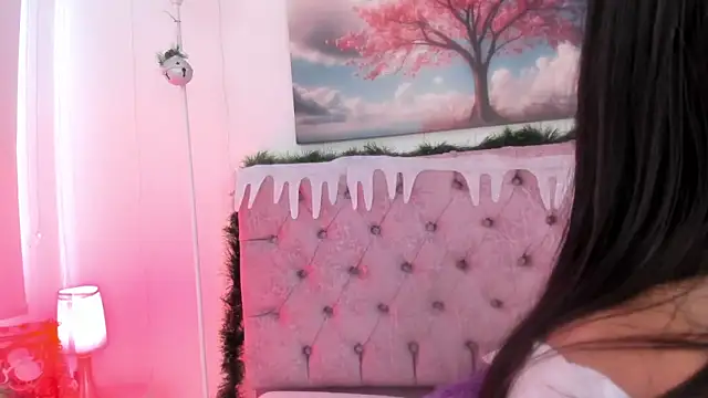 Julianaa Castro  online show from December 27, 2:54 pm