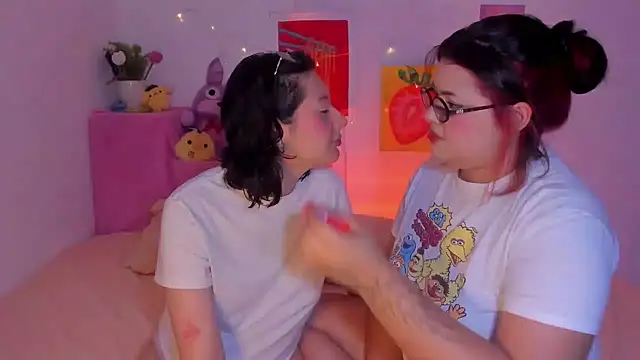 Gaby Danna online show from April 14, 1:11 am