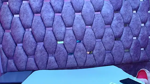 AlaSmith online show from February 21, 1:50 am