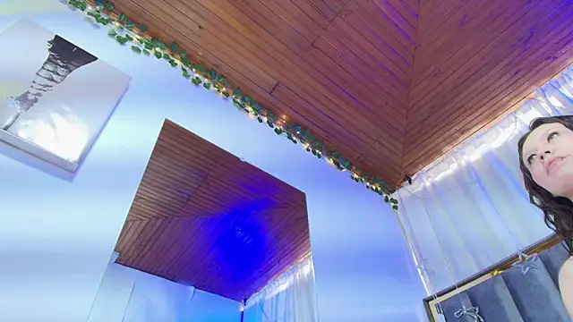 Eda Bonne online show from December 4, 12:47 pm