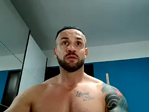Magnificmuscles89 online show from February 10, 9:25 pm
