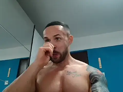 Magnificmuscles89 online show from February 13, 10:00 pm