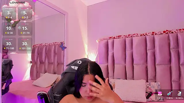 NikyBrookss online show from October 13, 1:00 pm