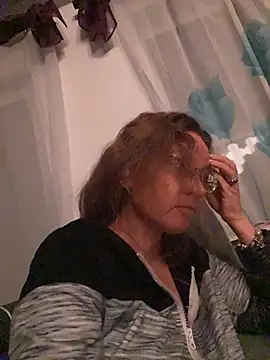 AnnikaRose online show from November 28, 6:49 am