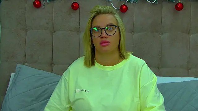 MariaNeumann online show from December 18, 6:19 am