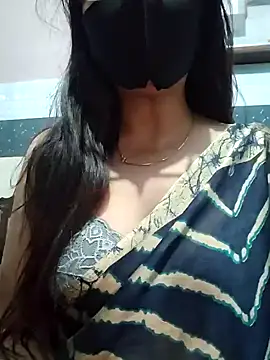 Aishwaryaa 69 online show from February 1, 3:50 pm