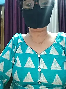 Aishwaryaa 69 online show from October 4, 3:54 pm