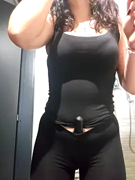 Snapshot of Kitty_Doll69 chatting on January 25, 10:19 am Kitty Doll69 online show from January 25, 10:19 am