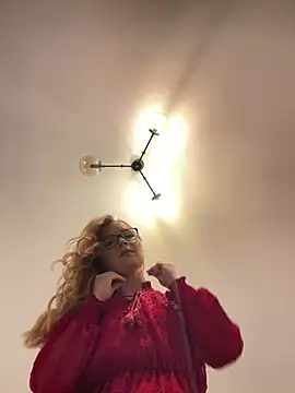 Snapshot of Chloe_Richardson chatting on January 31, 1:56 pm Chloe Richardson online show from January 31, 1:56 pm