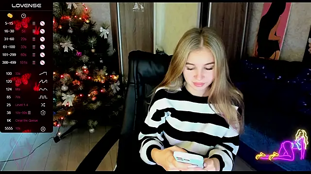 Snapshot of _NigoNika chatting on December 12, 12:22 pm NigoNika online show from December 12, 12:22 pm