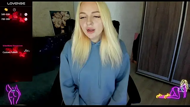  NigoNika online show from October 16, 8:48 am