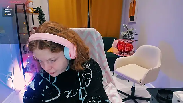 Cassie xKiss online show from March 10, 8:34 pm