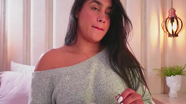 bonniekim  online show from February 8, 11:41 pm