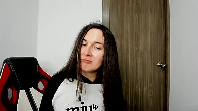 Sweet-Suck69 online show from February 21, 2:50 am