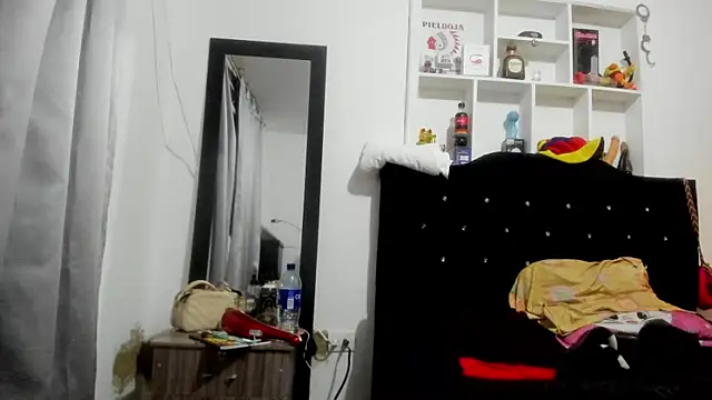 Snapshot of Sweet-Suck69 chatting on February 20, 3:03 am Sweet-Suck69 online show from February 20, 3:03 am