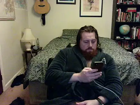 Hairy Guy30 online show from December 6, 1:18 am