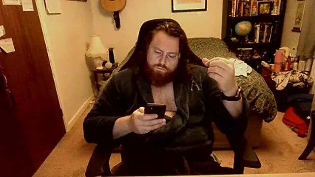 Hairy Guy30 online show from December 2, 1:44 am