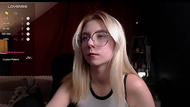ever anderson online show from December 11, 12:44 pm