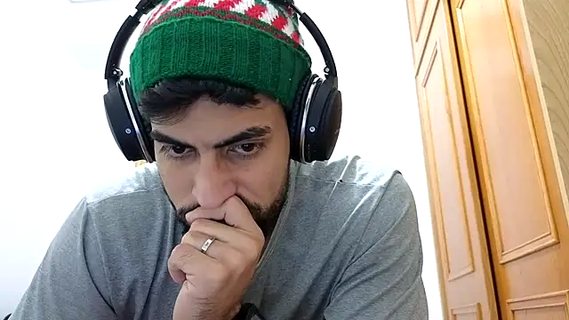 Jackyrose online show from December 9, 12:23 am