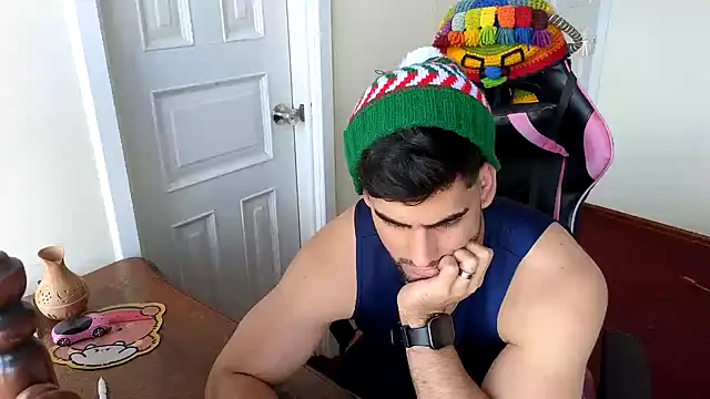 Jackyrose online show from December 21, 8:49 pm