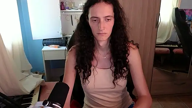 MemiKouki online show from June 27, 6:13 pm