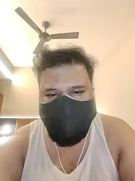 Hunk-Hand6 online show from November 10, 5:56 pm