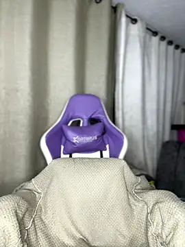 Miaa love6969 online show from October 5, 3:38 am