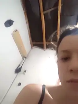 Snapshot of martinasool chatting on October 29, 2:52 pm martinasool online show from October 29, 2:52 pm