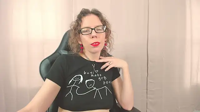 Snapshot of SaraDesirexo chatting on September 29, 1:38 pm SaraDesirexo online show from September 29, 1:38 pm