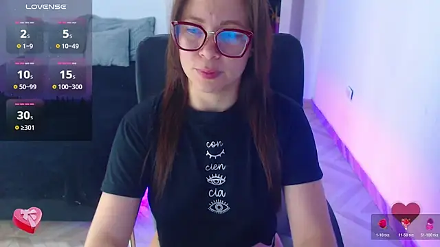 SharonR1 online show from June 19, 10:46 pm