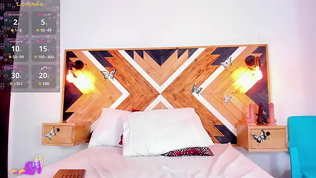 Snapshot of Kathaleiya_Ozz chatting on January 21, 11:02 pm Kathaleiya Ozz online show from January 21, 11:02 pm