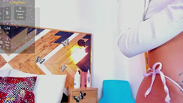 Snapshot of Kathaleiya_Ozz chatting on February 25, 7:58 pm Kathaleiya Ozz online show from February 25, 7:58 pm