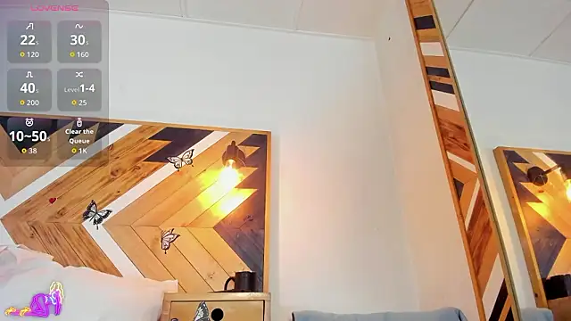 Snapshot of Kathaleiya_Ozz chatting on March 12, 7:42 pm Kathaleiya Ozz online show from March 12, 7:42 pm