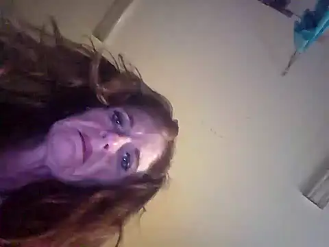 Snapshot of Avaivory chatting on September 21, 1:35 pm Avaivory online show from September 21, 1:35 pm